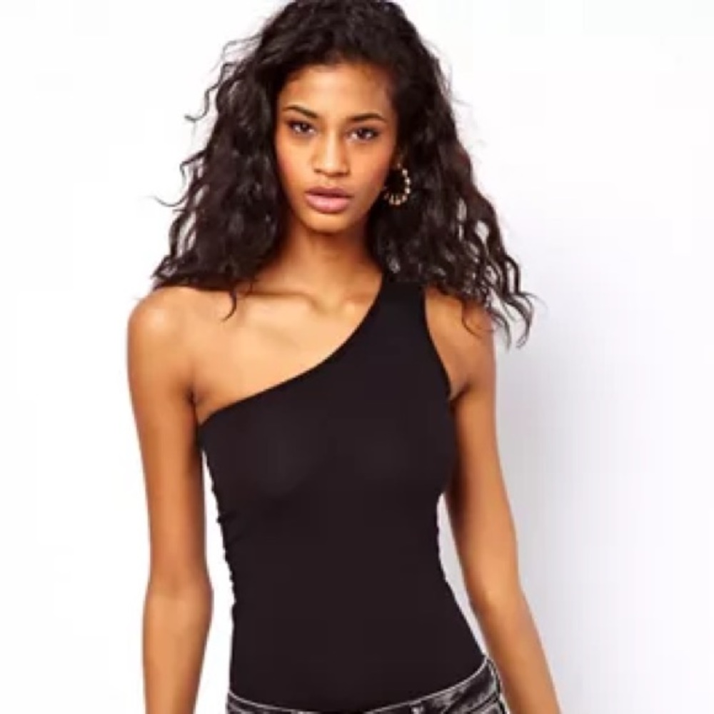 Sexy ONE-SHOULDER BODYSUIT